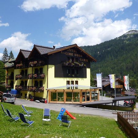 Hotel Cime D'Oro มาดอนนาดีกัมปิโญ ภายนอก รูปภาพ