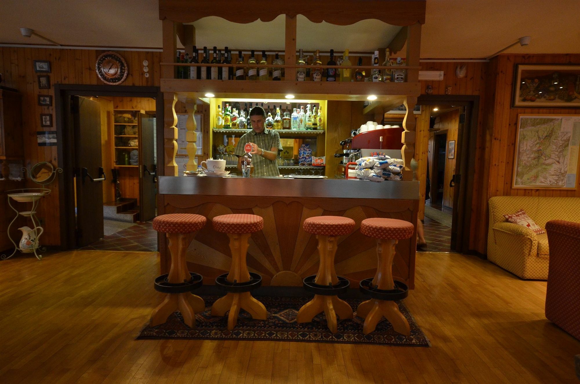 Hotel Cime D'Oro มาดอนนาดีกัมปิโญ ภายนอก รูปภาพ